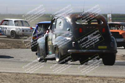 media/Sep-28-2025-24 Hours of Lemons (Sun) [[5dfe0e5f6e]]/11am (Cotton Corners)/